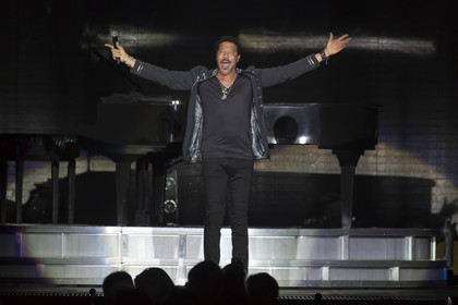 All Together, All Night Long - Lionel Richie wird in der Festhalle Frankfurt enthusiastisch gefeiert 